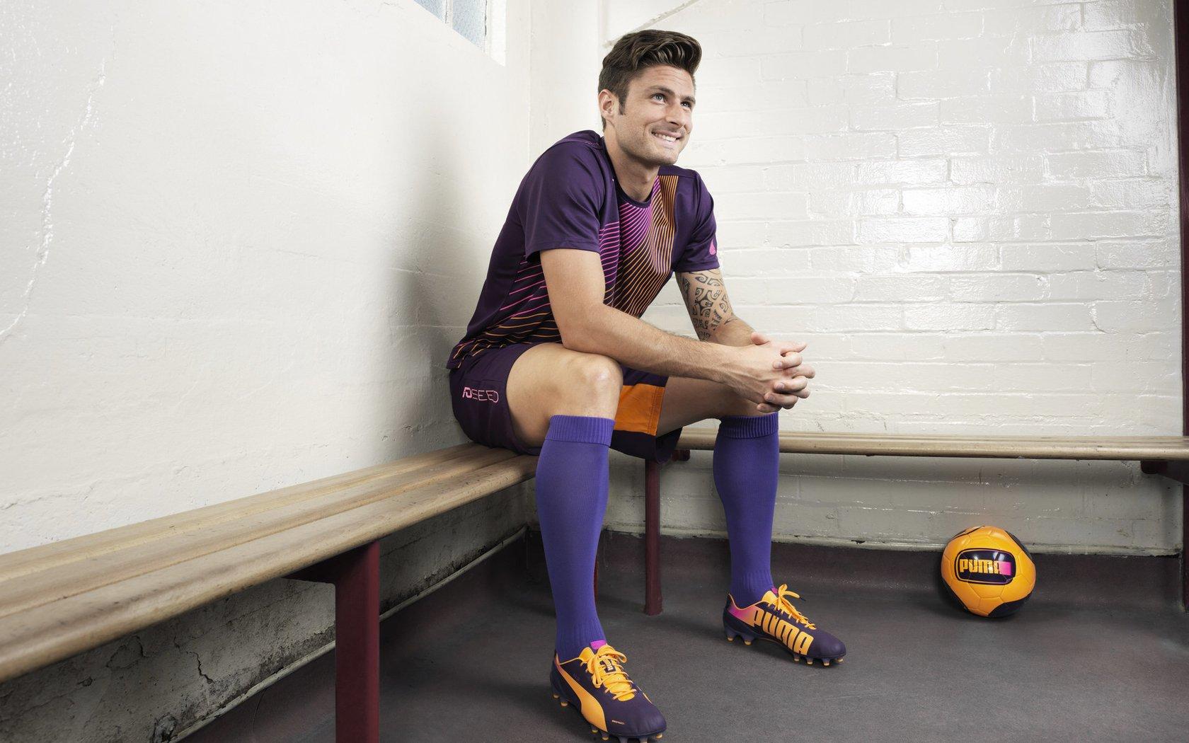 独行侠夏联首秀告捷 中国前锋高效斩获8分融入体系