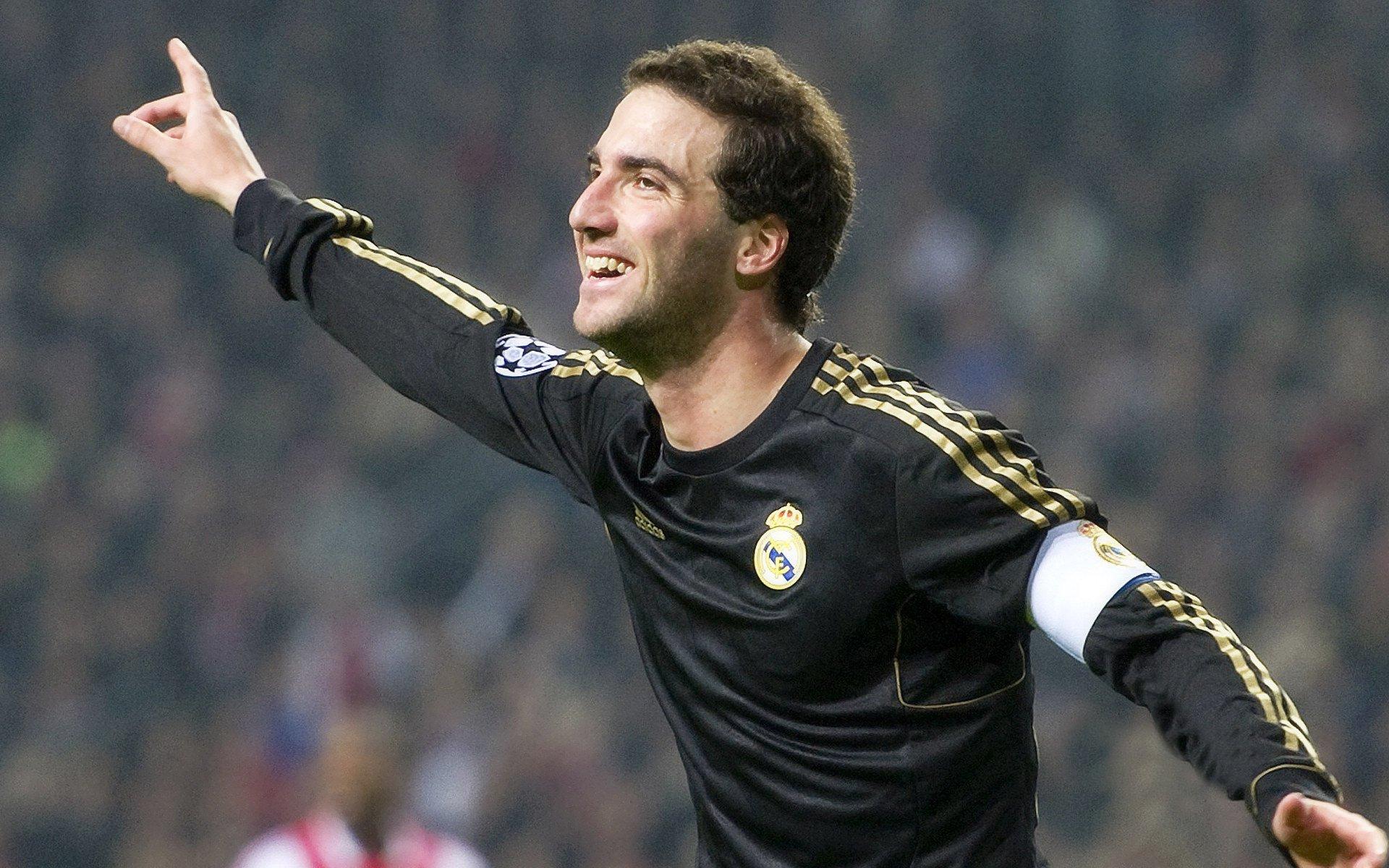 巴克利，詹姆斯浓眉是联盟最强二人组 火箭能成功