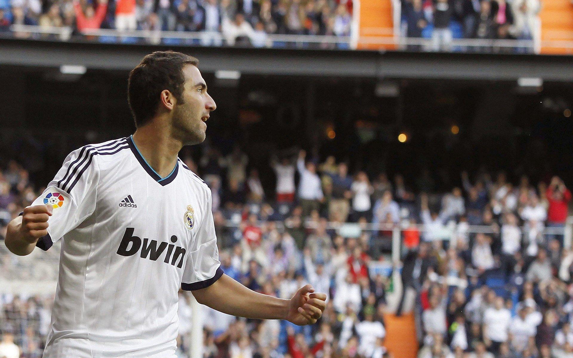 中国花滑队公布米兰世锦赛参赛阵容，新生力量挑大梁，双人滑新组合备受瞩目